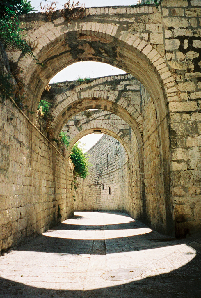 Stone arch 
